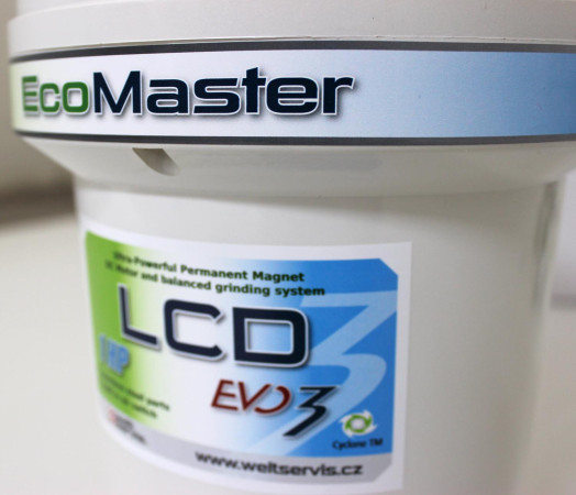 Logo LCD EVO3 na drtičce kuchyňského odpadu